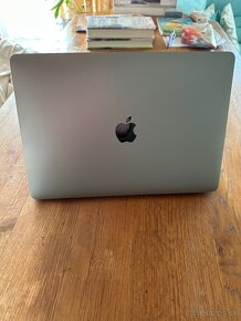 Apple M1 MacBook Air 2020 8Gb - 4