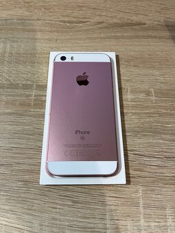 Apple iPhone SE Rose Gold - 4