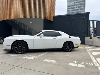 Predám Dodge Challenger 5.7 Hemi V8 2019 - 4