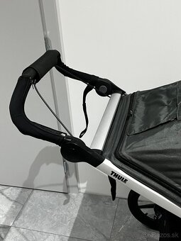 Thule urban glide 2 dark shadow v záruke - 4