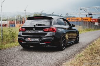 Bmw M140i xDrive F21 LCI SLEVA - výměna - 4