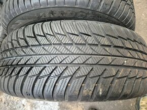 205/60r16 zimné 4 ks BRIDGESTONE dezén 8,5-7,6 mm - 4