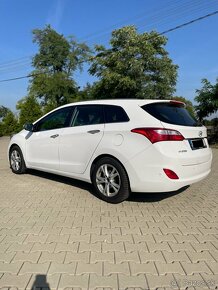 Hyundai i30 1.6 CRDi, AT6 - 4