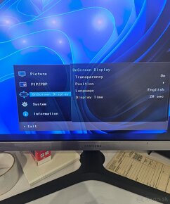 Samsung 4K 28palcov PIP/PBP 200e - 4