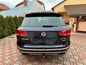 Volkswagen Touareg 3.0 TDI 193KW R-Line Facelift Panoráma - 4