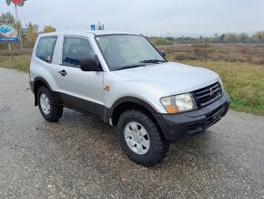 Mitsubishi Pajero V60 2.5 TD - 4