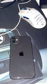 Predám čierny iphone 11 64g - 4