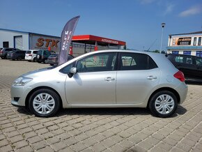 Toyota Auris 1.6 I Dual VVT-i Cool - Automat - 4