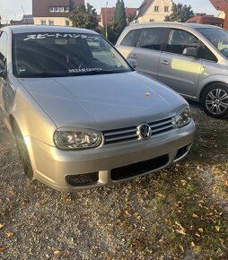 Predny R32 naraznik pre VW Golf 4 - 4