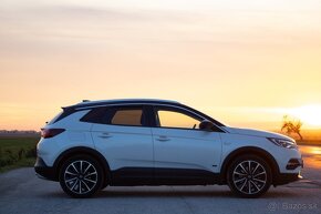 Opel Grandland X 1.6 TURBO PHEV 200k Ultimate 4x4 A/T - 4