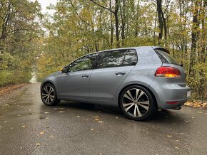 VW Golf 6 1.4TSI - R18 letné + R17 zimné + doplnky - 4