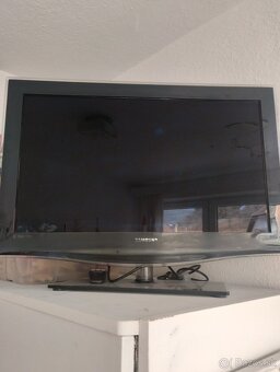 Samsung TV - 4