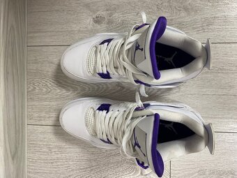 Jordan 4 Metallic Purple - 4