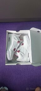 Air Jordan 4 Metallic Red - 4