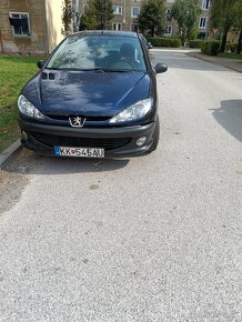 Peugeot 206 - 4