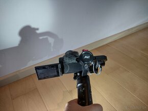 predam gyrostativ gimbal Zhiyun Crane M2 pre kompakt a mobil - 4