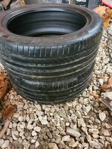 235/45 r18 continental - 4