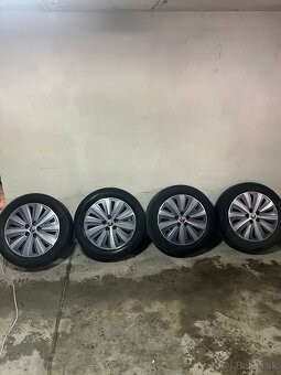 Original Škoda Drakon r17 5x112 215/55 s pneu - 4