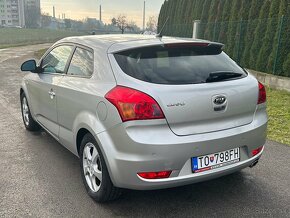 KIA CEED PROCEED 1.6 BENZÍN AUTOMAT 2010 - 4