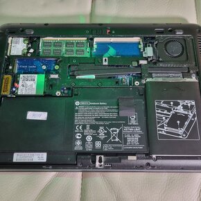 maly 12" pro notebook HP elitebook s intel I5, 8gb ram SSD - 4