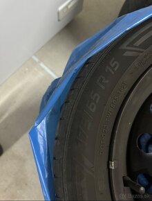 Predám pneumatiky 175/65 R15 na diskoch - 4