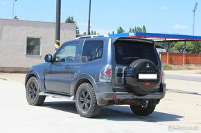 Mitsubishi Pajero 3.2DI-D SWB Intense A/T - 4