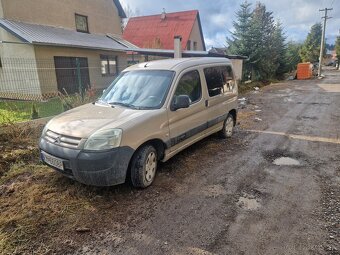 Citroën Berlingo 1,4 benzín - 4