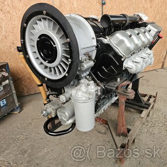 Motor TATRA 815 ČKD 28 - 4