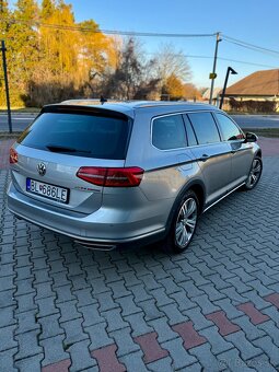 Predám Volkswagen Passat 2.0 BiTDI 176 kW Alltrack 4x4 - 4