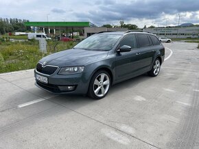 Škoda Octavia Combi 2.0 TDI Elegance - 4