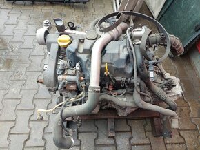 Motor Renault 1.5 dci - 4