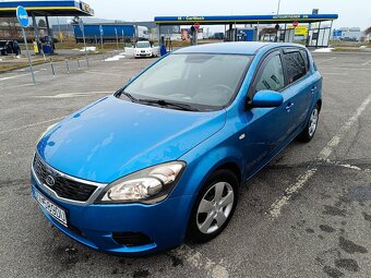 Kia Cee´d 1.4 CVVT 105k LX SR 2majiteľ - 4