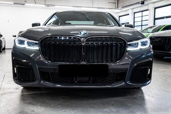 BMW 745 - 4