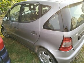 Mercedes Benz A160 - 4