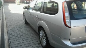 ford focus 233tisic km - 4