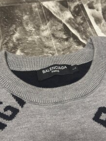 Balenciaga pulóver - 4