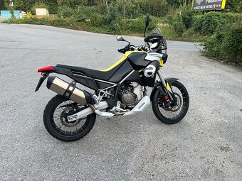 Aprilia Tuareg 660 - 4