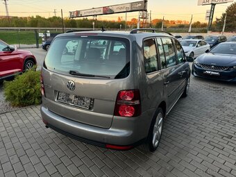 Volkswagen Touran 2.0 EcoFuel Trendline CNG - 4