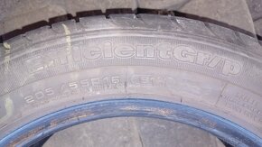 205/55R16 Goodyear - 4