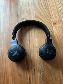 JBL E45BT - 4