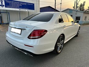 Mercedes-Benz E trieda E400d AMG line 4Matic 250KW Automat - 4