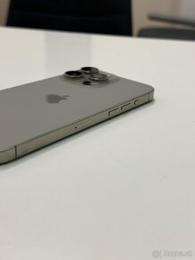 iPhone 15 Pro Max Natural Titanium - 4