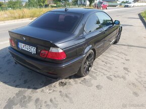 BMW Rad 3 318 i - 4