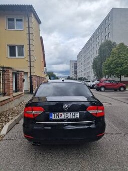 Škoda Superb2 2.0tdi L&K sedan - 4