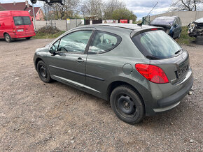 Peugeot 207 1,4VTI 70KW 8FS prodám náhradní díly - 4