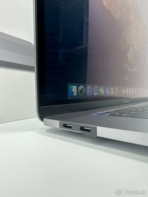  MacBook Pro (15-inch, 2019) - 1 cyklus | i9 | 16GB/500GB  - 4