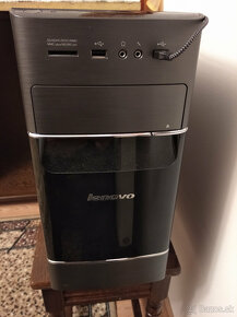 Desktop PC Lenovo AMD A8 - 4