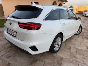 Kia ceed sporty wagon 1.6Crdi 100kw - 4