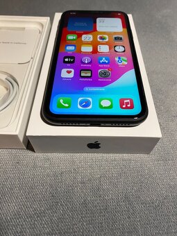 Iphone 11 64GB black, výborný stav - 4