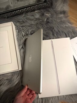 Predám Apple IPad 8.gen 2021 SILVER 32gb, TOP stav, FAKTÚRA - 4